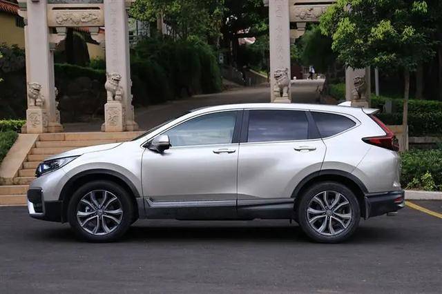 20万以下紧凑级suv星越lcrvrav4谁更值得买