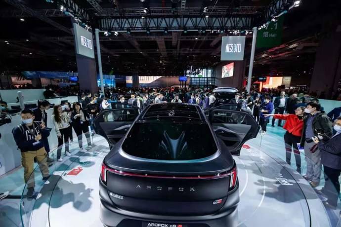 车展最火爆车型华为hi第一车到底有多强