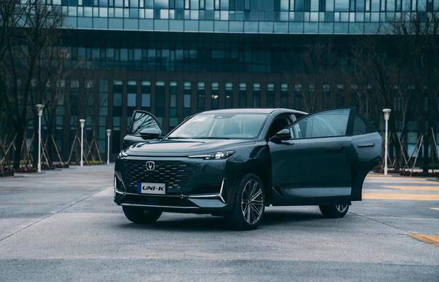 标配2.0t 爱信8at,长安新车将3月28号上市-有车以后