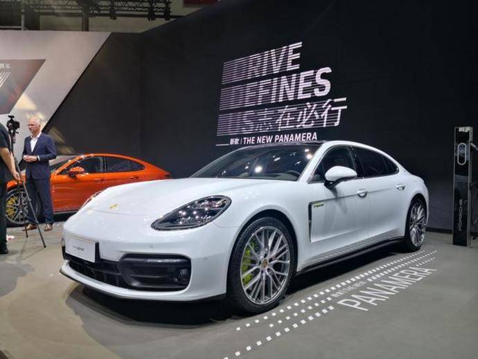 新款panamera首秀北京车展呈现保时捷豪华轿车魅力