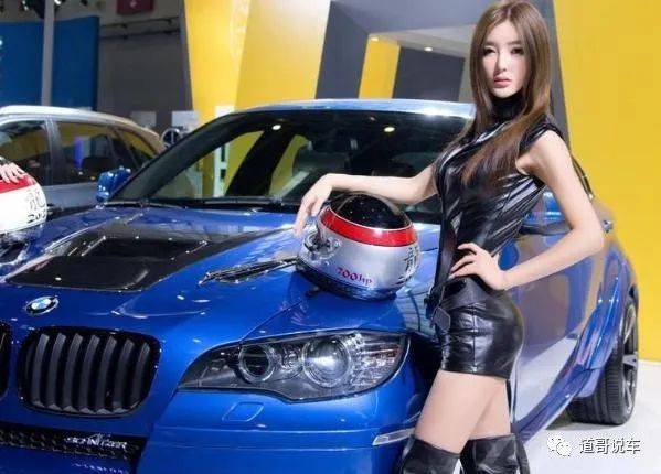 5亿的中国女车模,号称全国最贵,当年靠身穿钻石裙走红-有车以后
