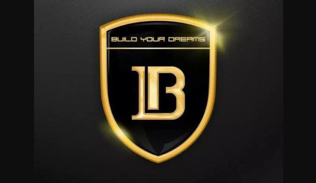 新年新气象比亚迪终于换上了新车标byd字母变高级多贵都想买