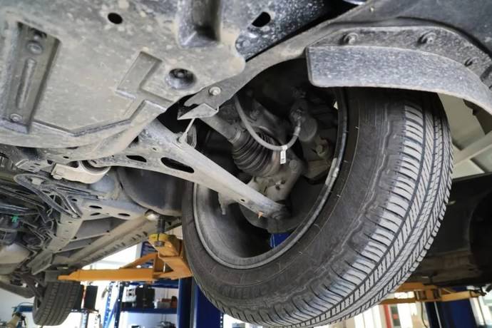 用量粗犷结构厚道凯迪拉克xt6底盘解析