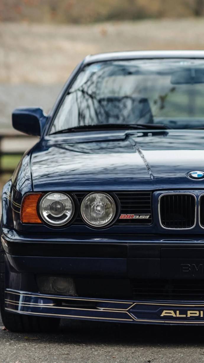 壁纸今天的主题是bmwe34