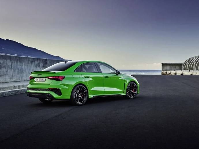 同级别最速钢炮全新奥迪rs3正式发布