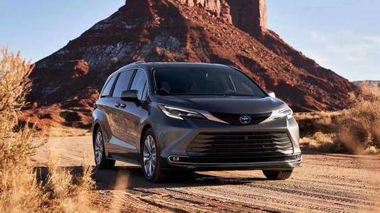 丰田全新mpv,车长超5米,搭载3.5l,不足21万起,还看啥gl8?