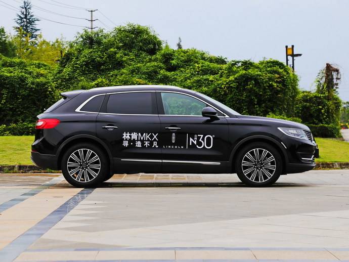 林肯的车标是什么图案