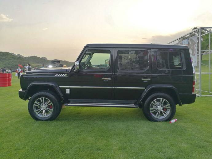 bj90和奔驰什么关系