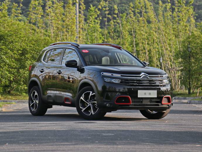 东风雪铁龙在suv产品上玩个性造型确实是有一手,东风雪铁龙suv天逸能