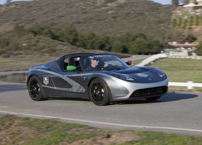 一个t字的标志是什么车