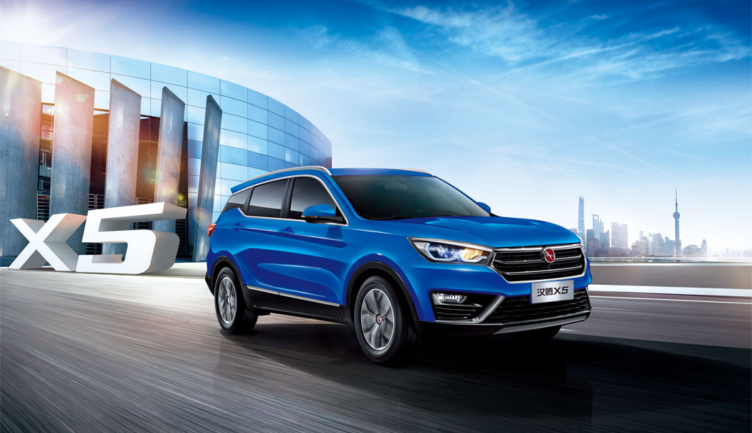 10万不到的"x5"上市,气场不输20万suv,哪个版本值得买?