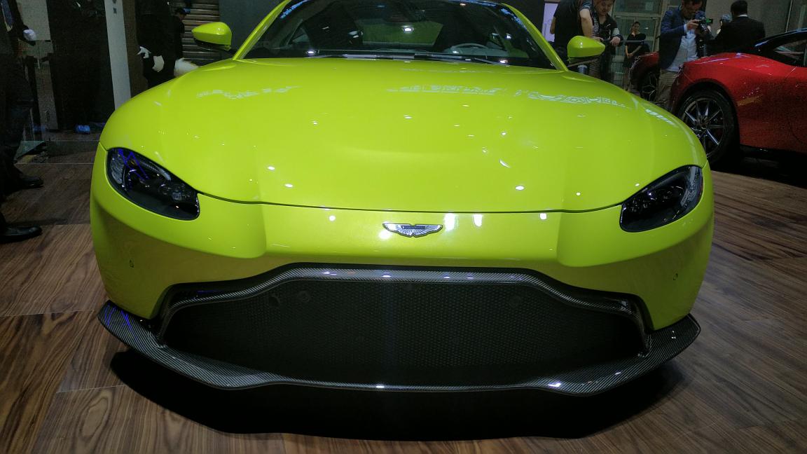 英式"暴力"美学,阿斯顿·马丁全新vantage gte赛车亚洲首秀!