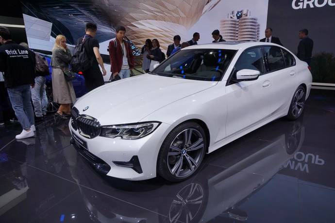 巴黎车展 终于看到庐山真面目 实拍体验新一代宝马3系 有车以后