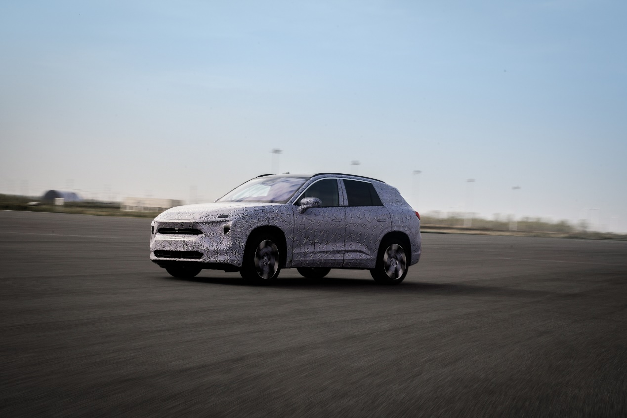 抢鲜依旧使用全铝车身蔚来es6车身细节参数曝光