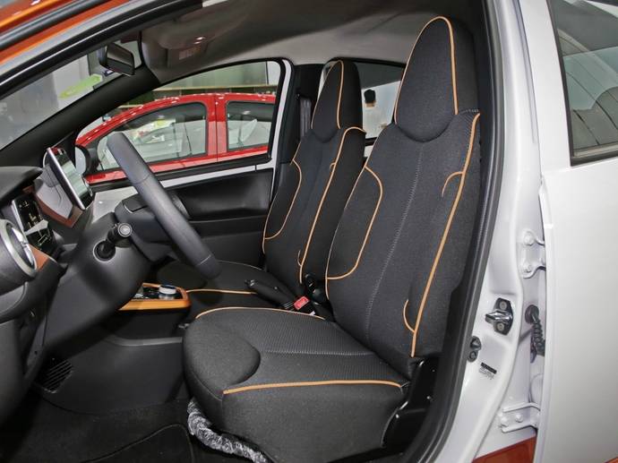 纯电动买菜用比亚迪e1到店实拍