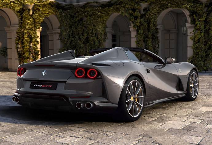 敞篷法拉利f8spider及812gts发布