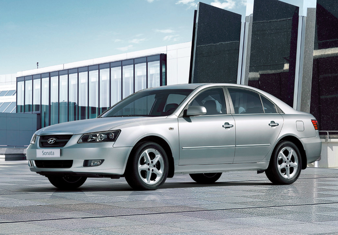 有惨淡亦有辉煌现代索纳塔六代至九代历史回顾