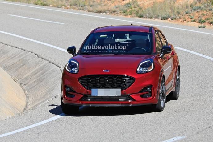 超0马力的小型suv 福特puma St实车图曝光 有车以后 超0马力的小型suv 福特puma St实车图曝光 有车以后