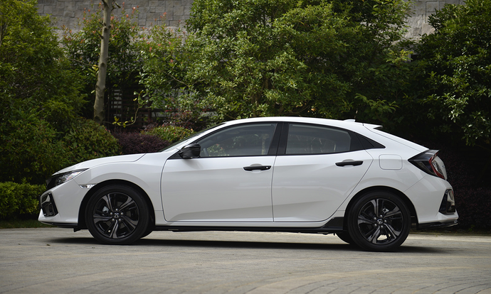 售14391669万最帅掀背车来袭东风本田思域两厢版上市