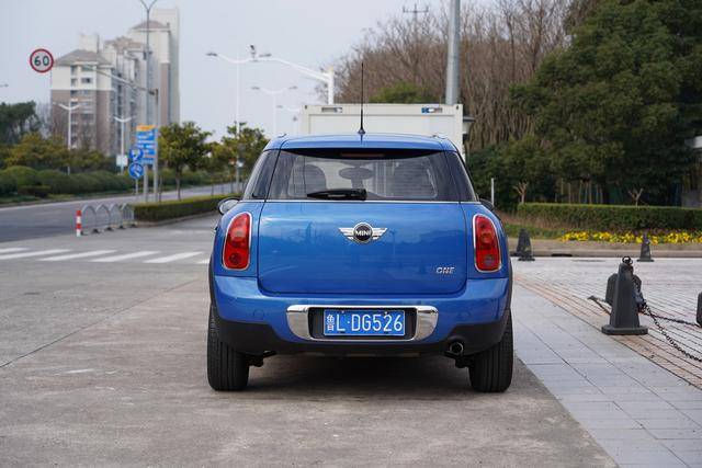 「路试笔记」10万块买台大号mini,开去2月末的大学城