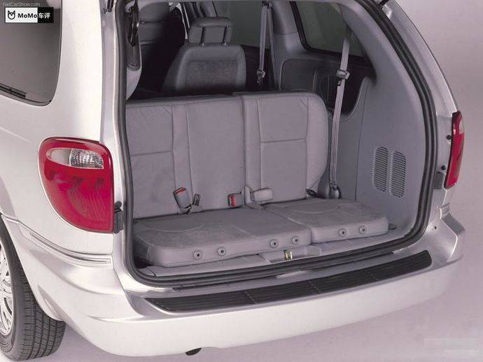 大捷龙你一定听说过克莱斯勒不可多得的好车连大众都用它贴牌