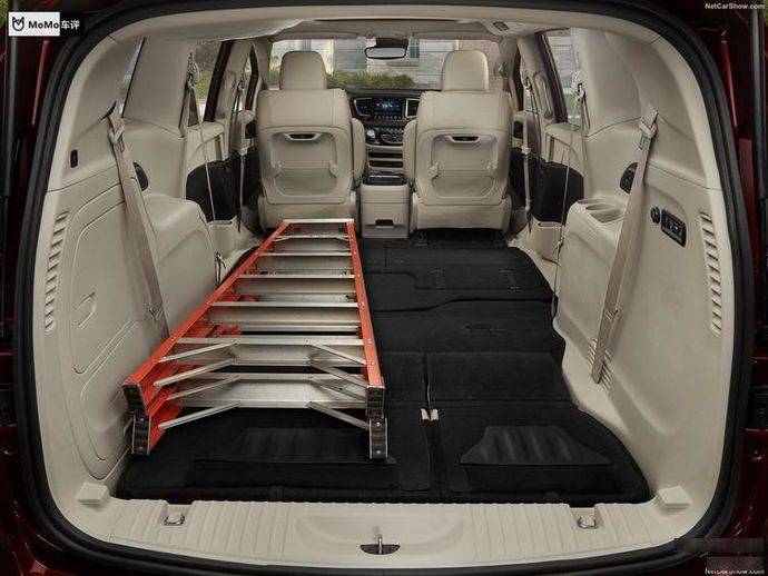 大捷龙你一定听说过克莱斯勒不可多得的好车连大众都用它贴牌