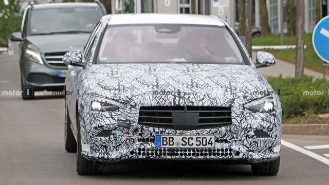 全新奔驰c级路试谍照曝光借鉴了s级的设计语言 有车以后