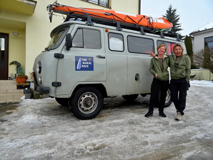 瓦兹旅行者越野四驱面包车