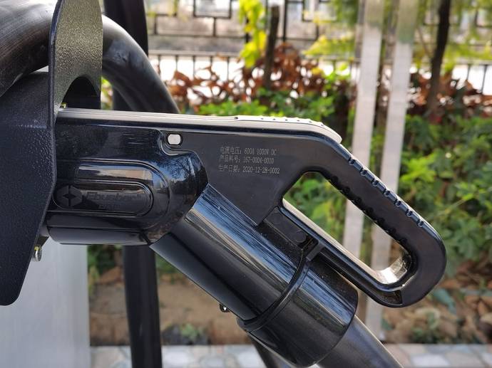 额定电压为1000v,相乘可得功率为600kw,非常夸张,同时出现了巴斯巴的l