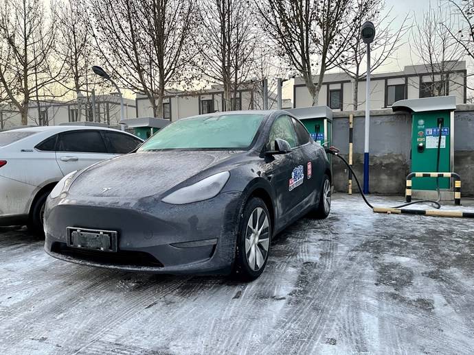 特斯拉model y冬季续航测试 兼顾续航与性能的全能选手