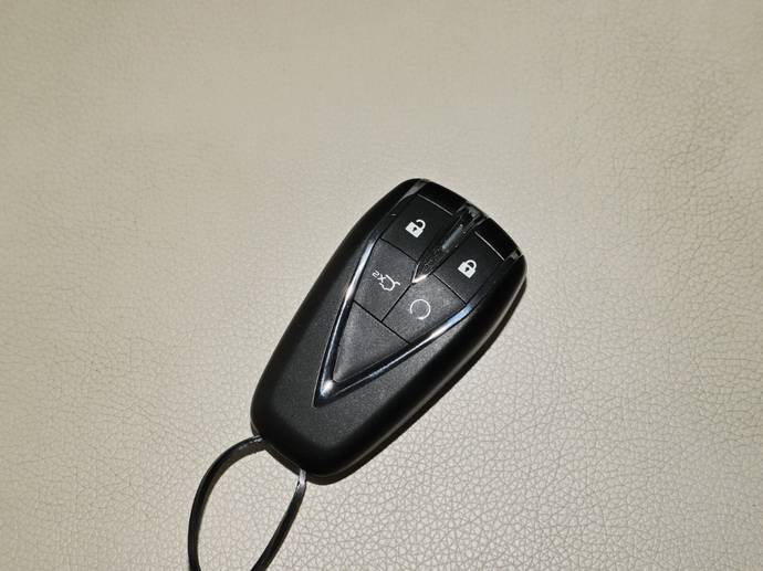 【到店实拍】高颜值,高性价比,长安uni-k实拍