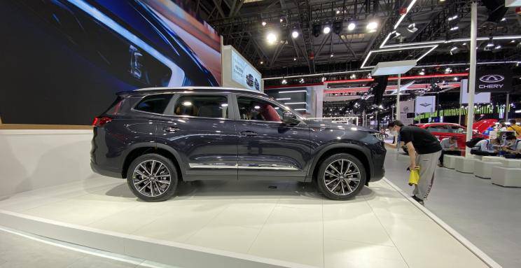 瑞虎8plus六座版上市售价14591529万元