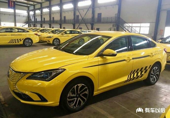 首批长安逸动纯电动出租车即将投入运营