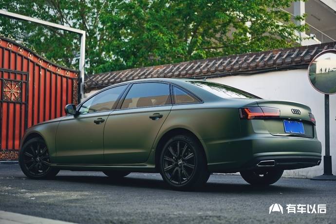 奥迪a6穿上了磨砂军绿装是不是有点军车的感觉