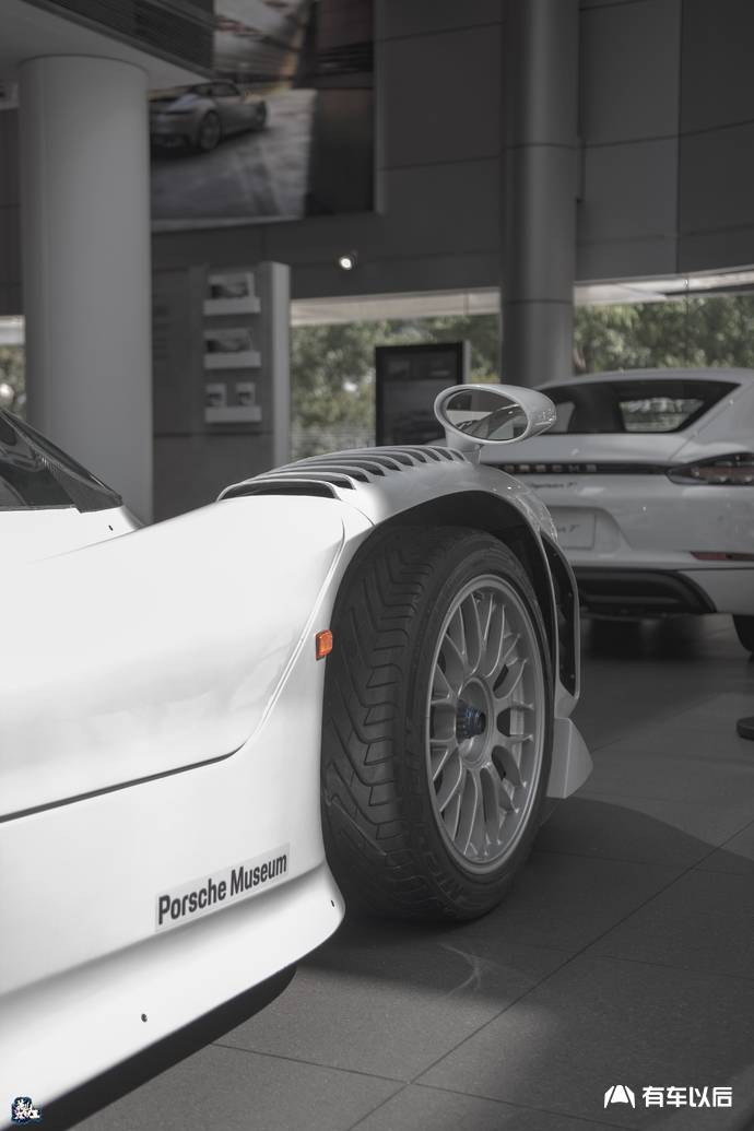 一臺合法上路的賽車porsche 911gt198-有車以後社區